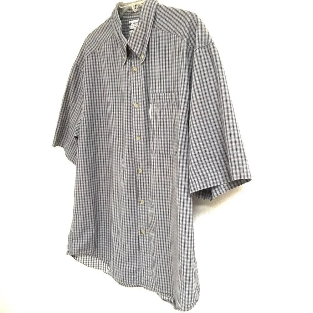 ‎Columbia button front short sleeve shirt M